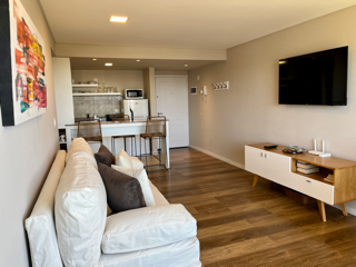 Alojamiento en el centro con vista parcial al lago y con cochera